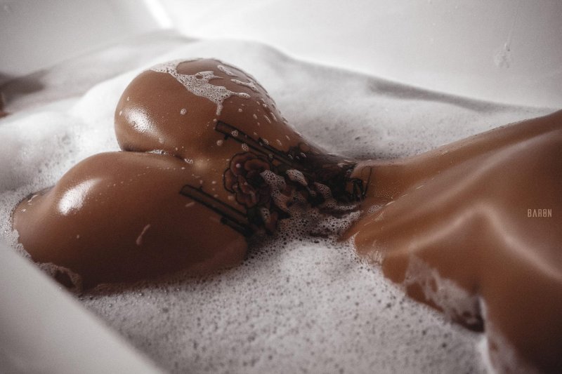 Beautiful naked butt in the bathroom