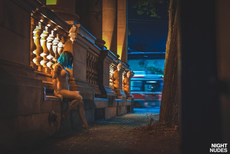 Night nude