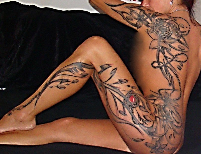 Female tattoo