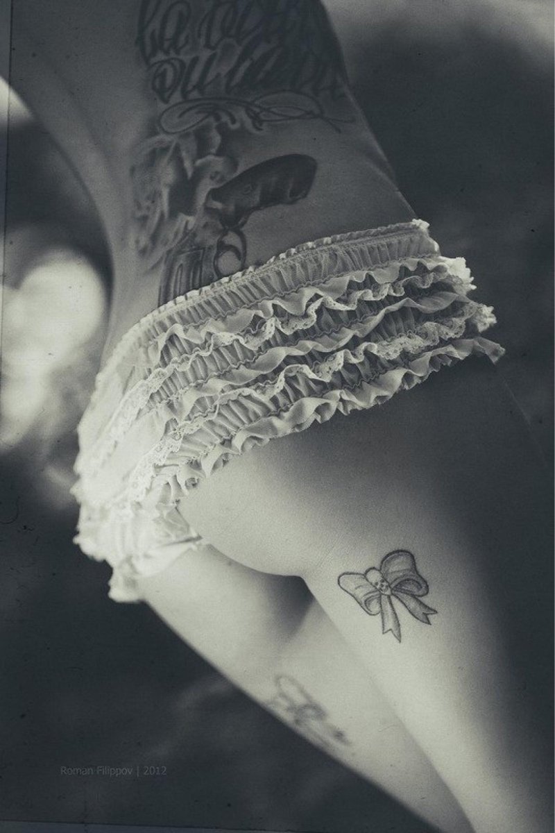 Tattoo Bow