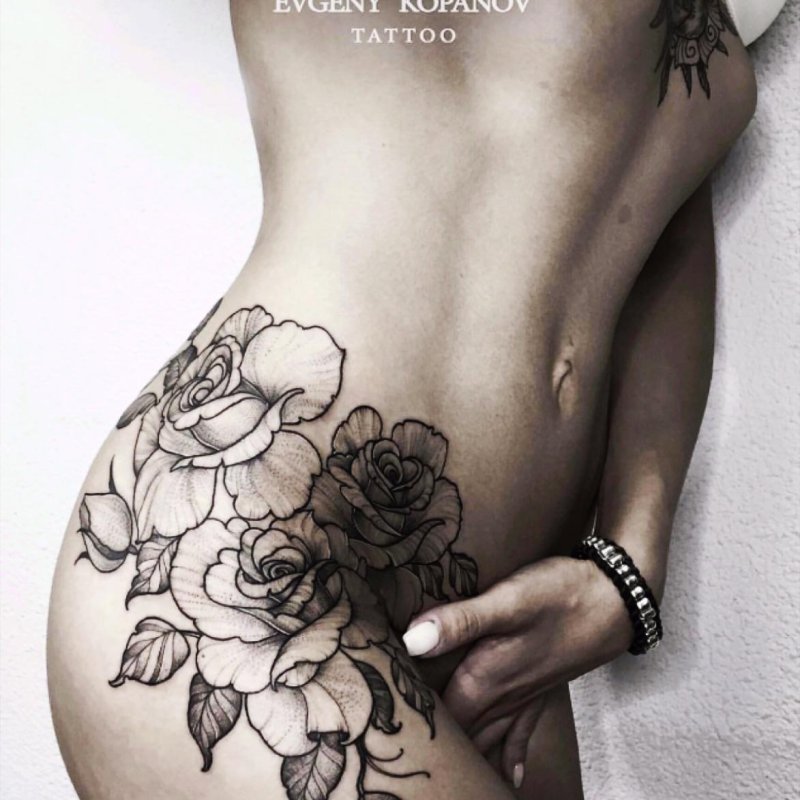 Tattoo on the female hip