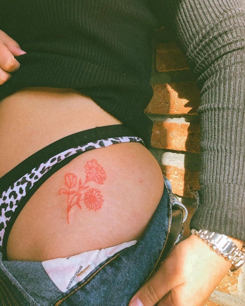 Tattoo for girls on the pope