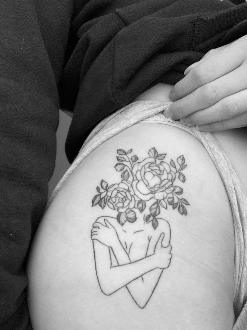 Tattoo woman
