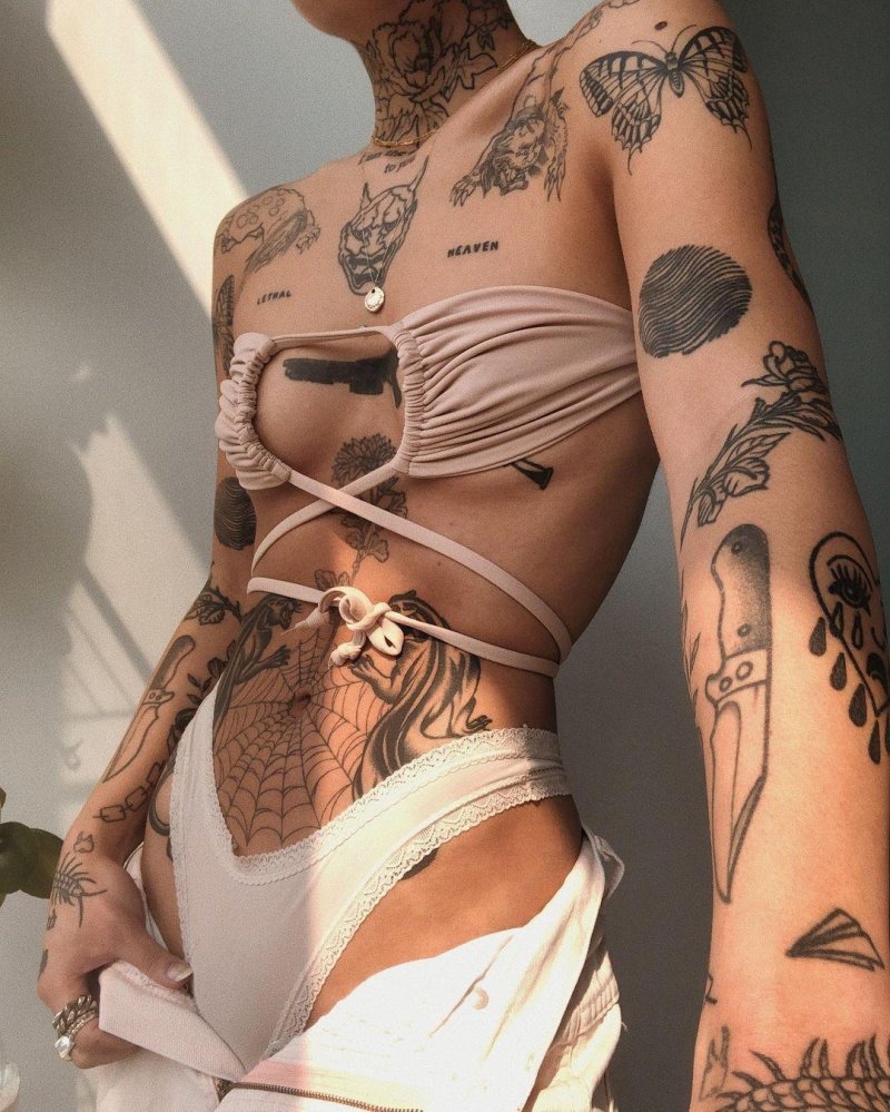 Girls with tattoos