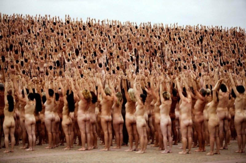 A crowd of naked girls