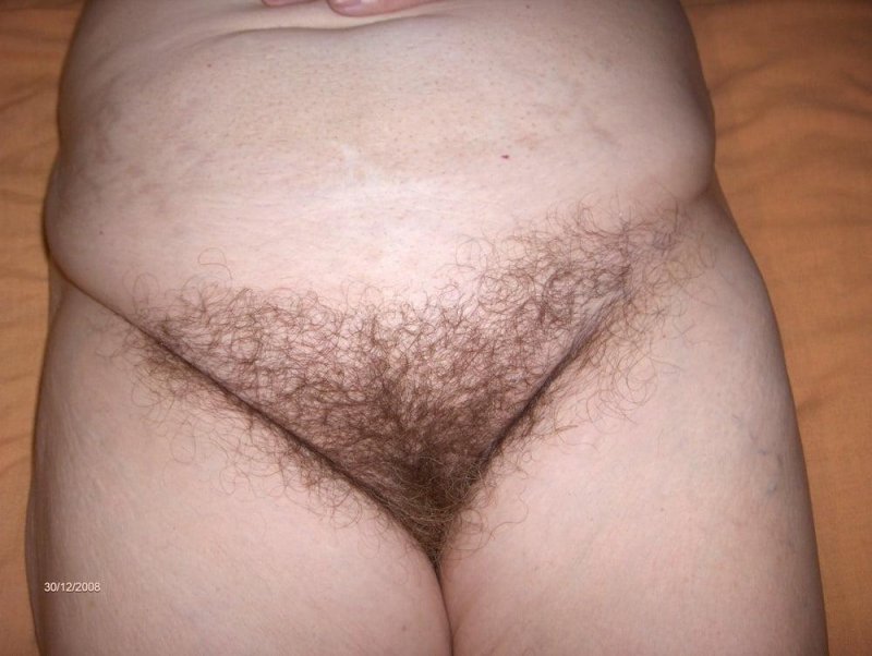 Hairy female stomach