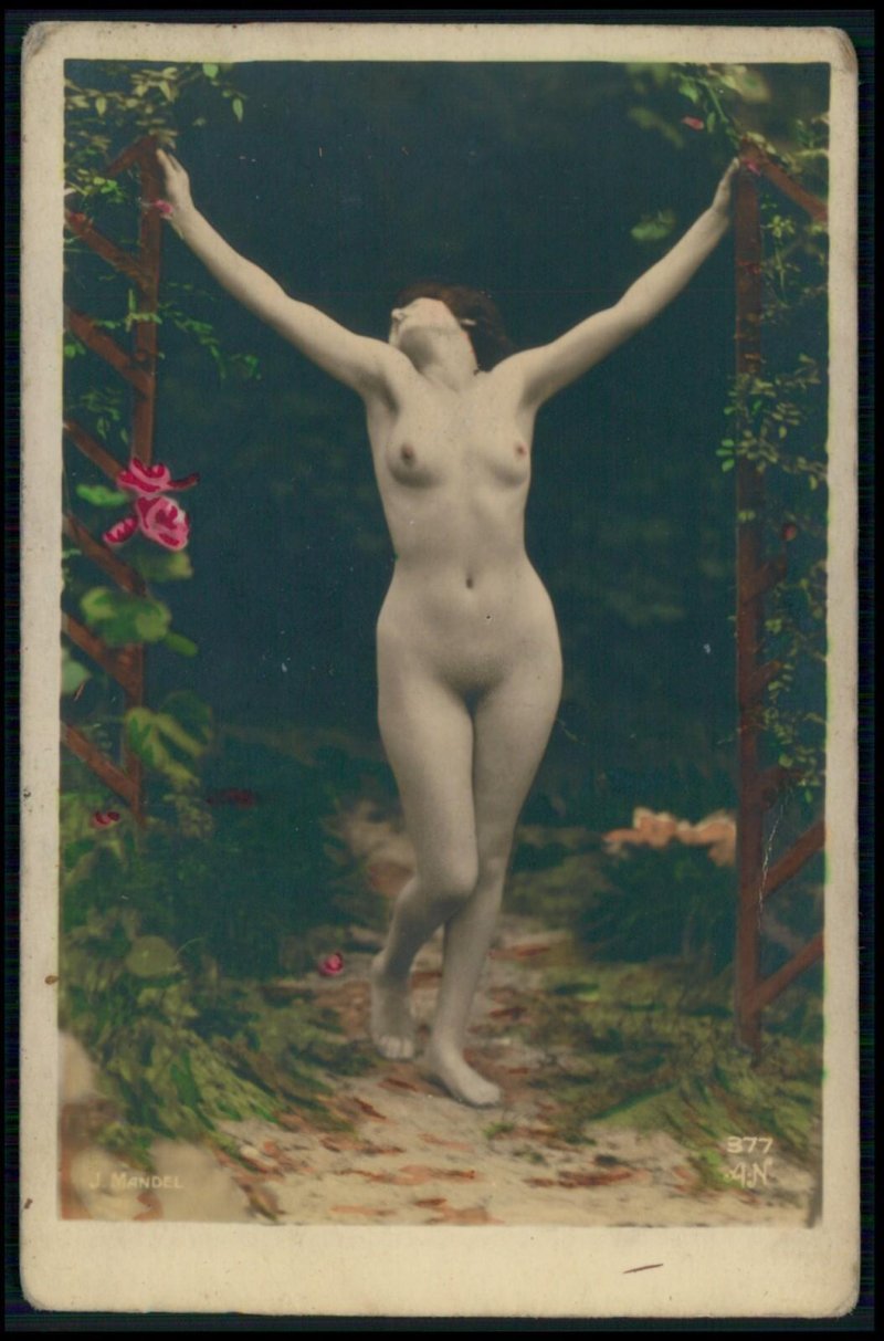 Women nudists