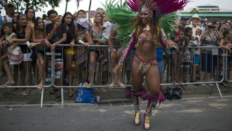 Andrea Martins Brazili Carnival