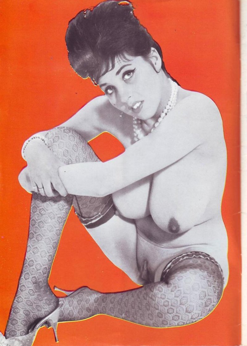 Striptease hairy retro