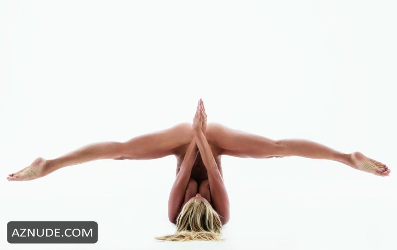 Jesse golden yoga naked