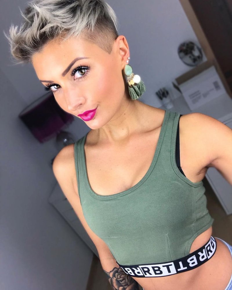 Short haircut fashionable