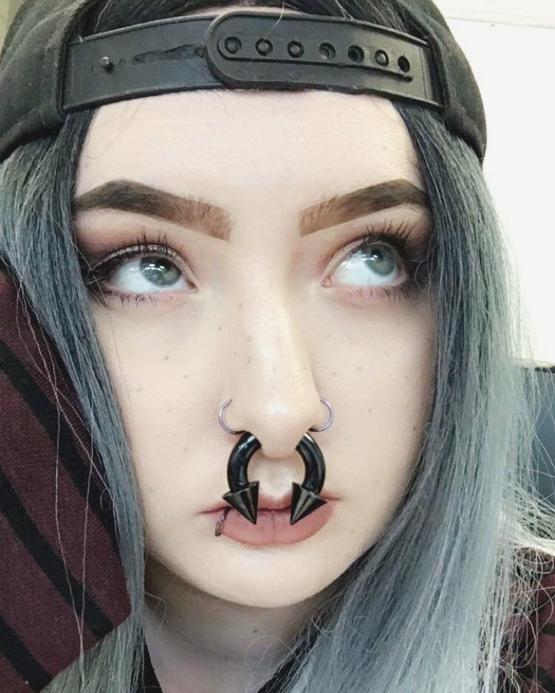 Septum is sharp black