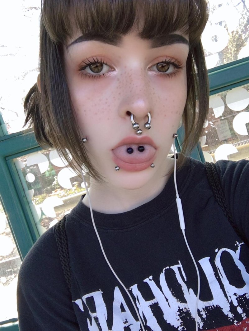 Piercing tunnels