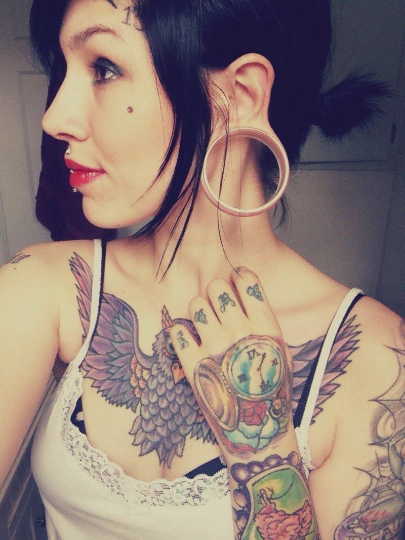 Tunnels piercing in girls
