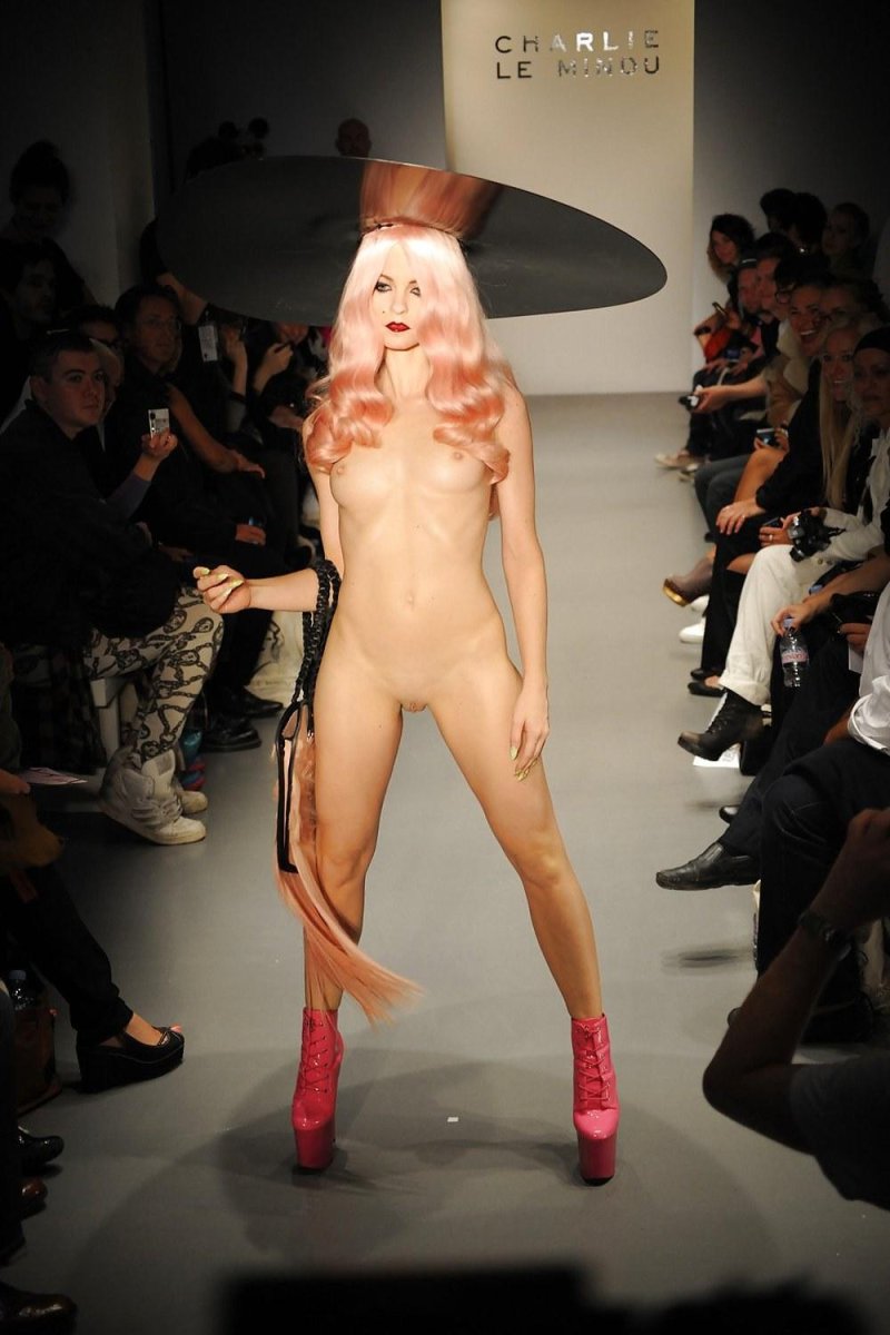 Charlie Le Minda Naked