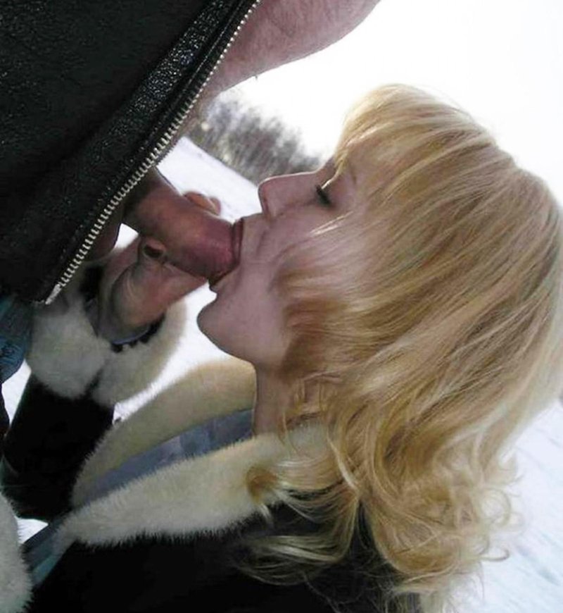 The blonde sucked on street
