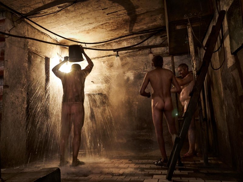 Women in a public bath