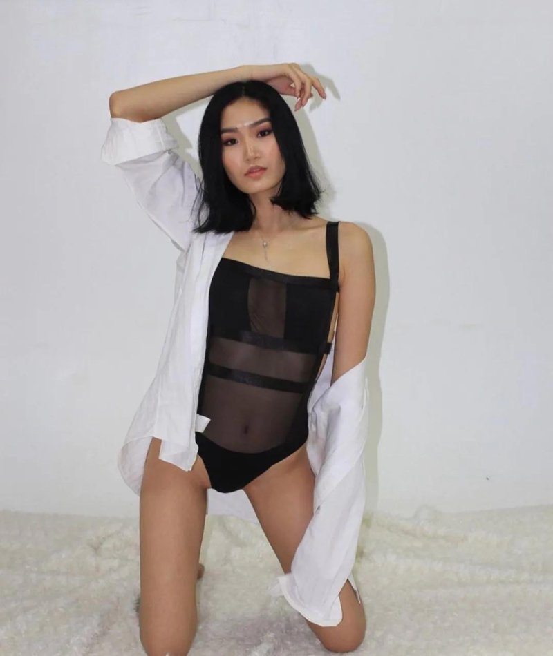 Lower underwear female