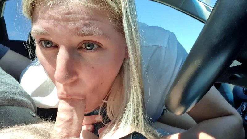 Blowjob in a car