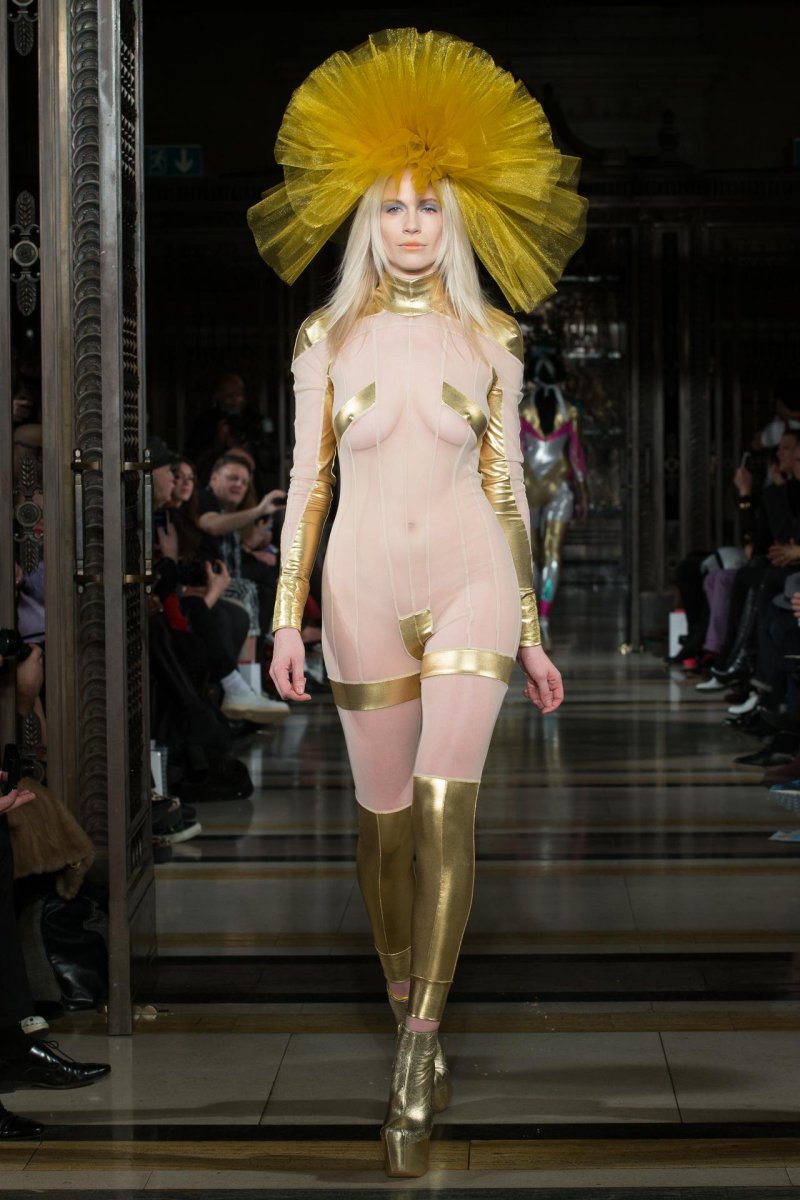 Pam HOGG