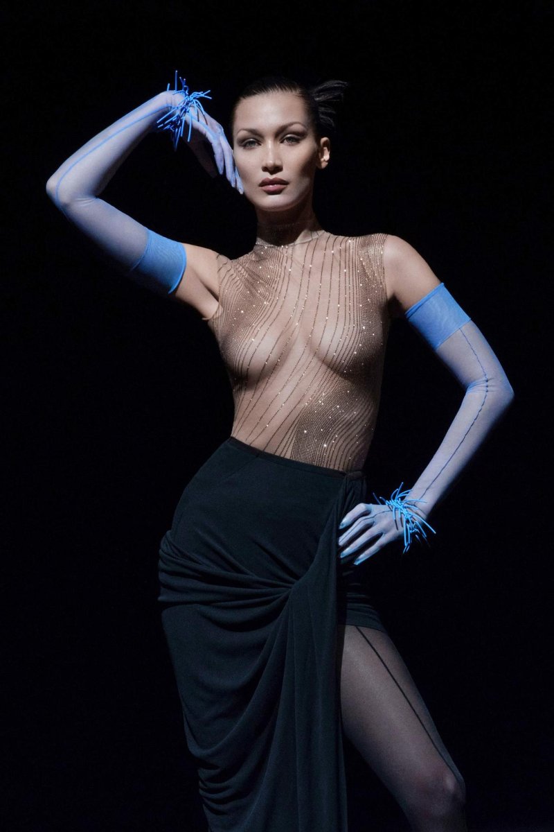 Bella Hadid Mugler