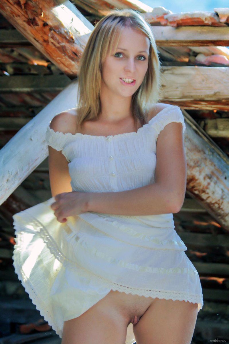 Blonde model