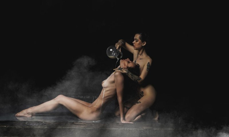 Erotic photo shoot