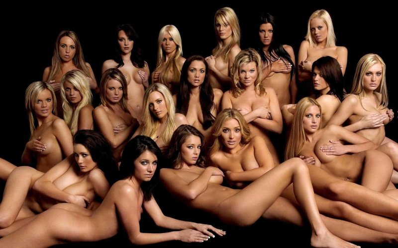 Group of naked women
