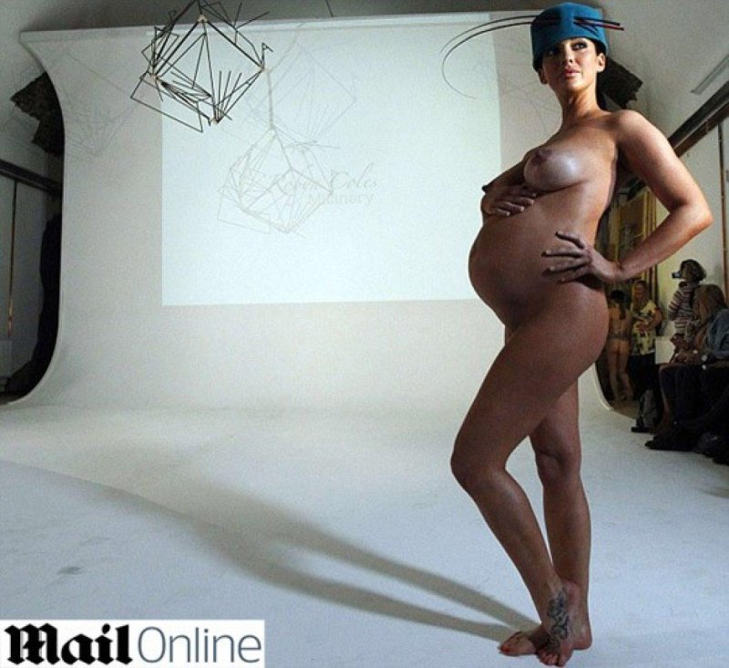 Sophia Cahill Naked pregnant