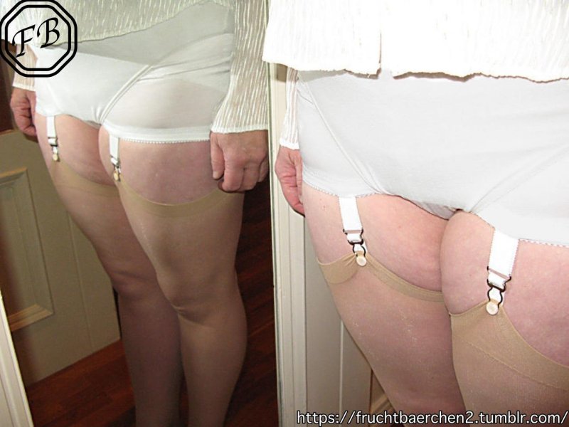 Panty Girdle BBW retro with a fastener between the legs