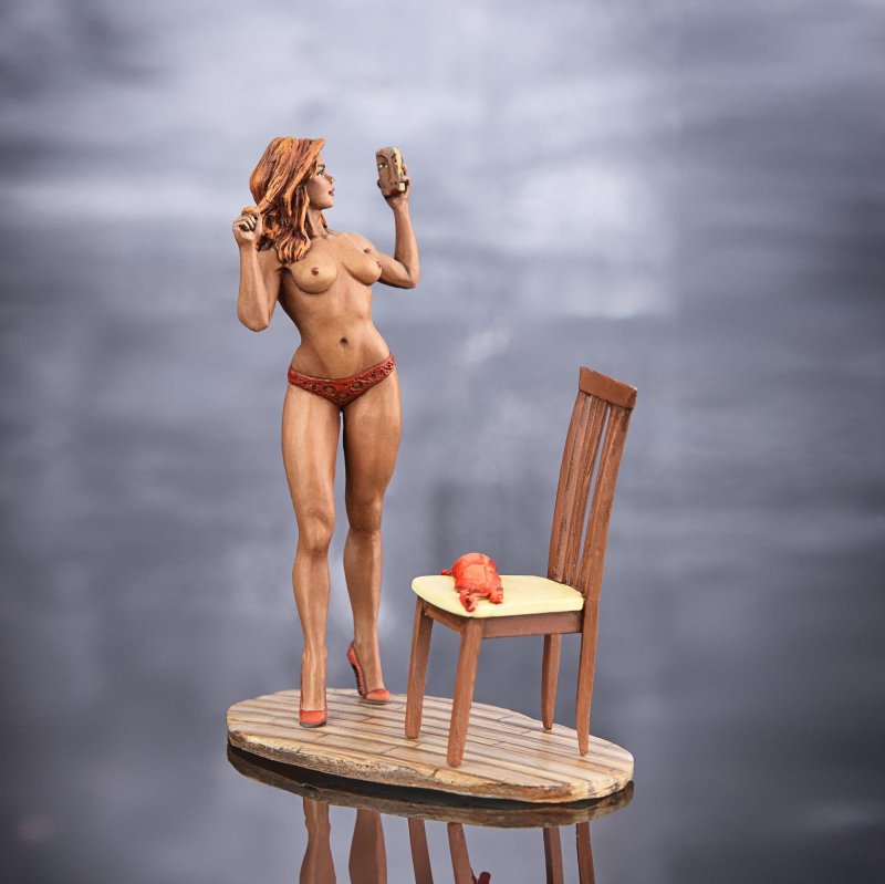 Figure of a naked girl