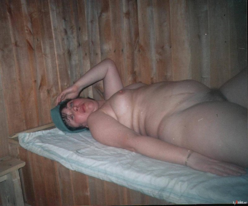 Naked mature women in a bathhouse