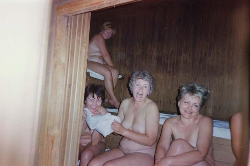 Naked old women in the bath