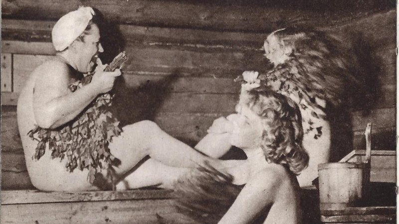 Naked women in a retro bath