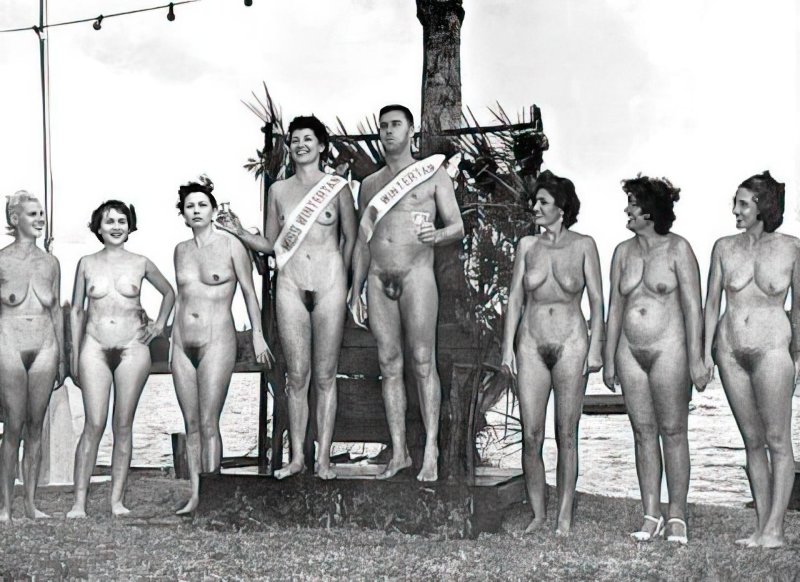 Naked contests
