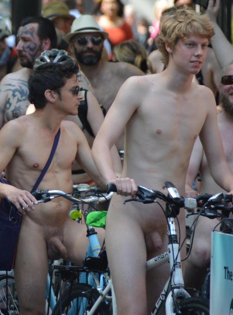 Wnbr Naked Boys with Eggs