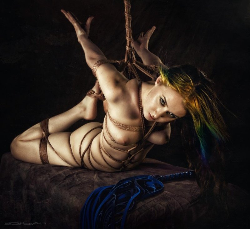 Shibari photo shoot